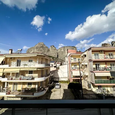 Meteora Skyline By Meteora Residencies 公寓