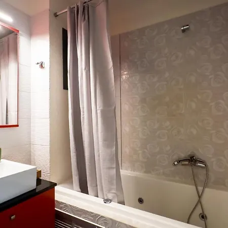 Meteora Skyline By Meteora Residencies * Kalambaka